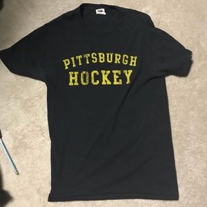 Men’s Small Pittsburg Penguins Crosby Shirt